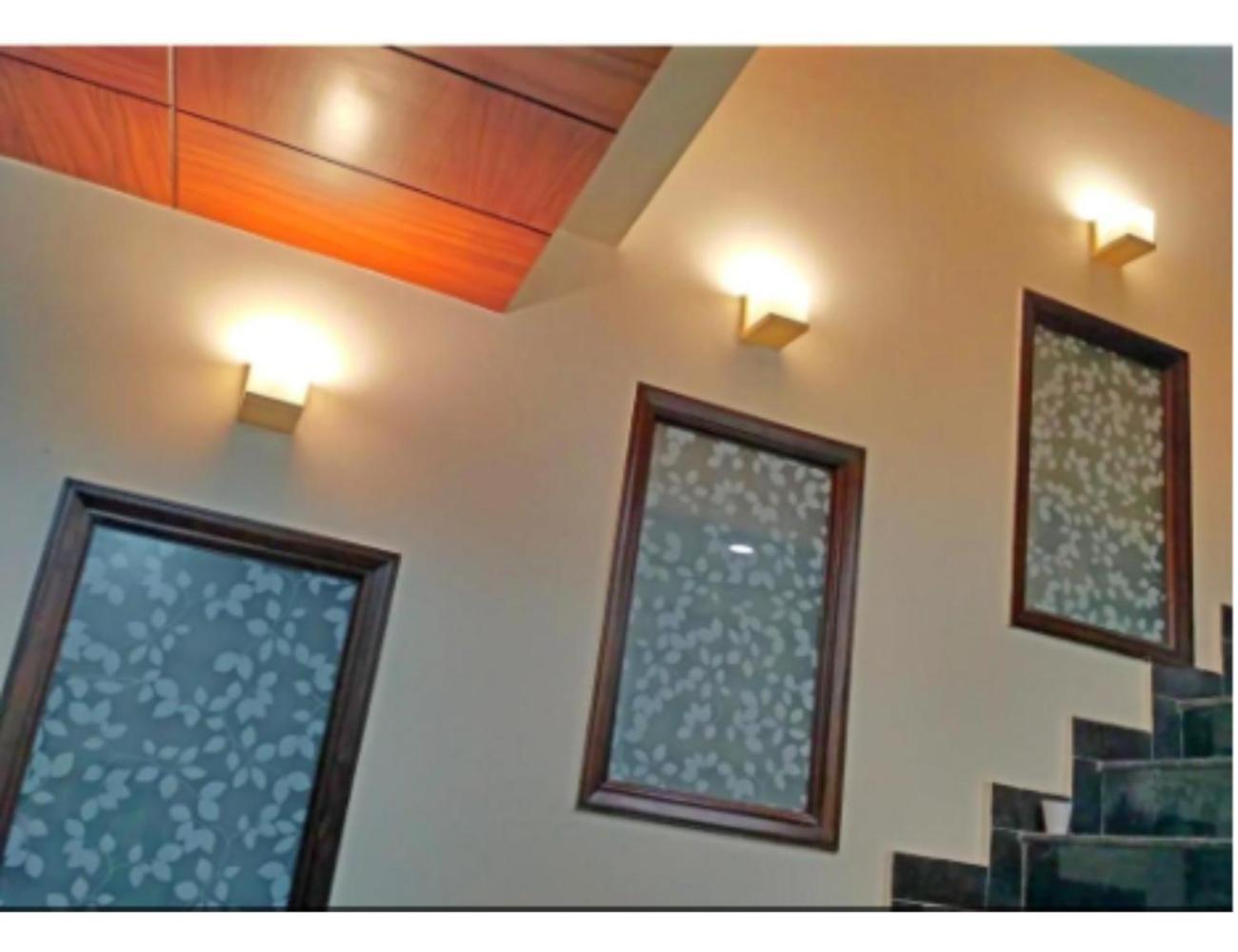 Hotel Basera Guest House, Saharanpur Buitenkant foto